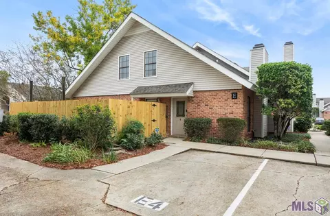 8335 Summa Ave # E-4, Baton Rouge, LA 70809