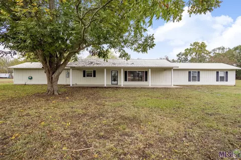 8593 David St, Livonia, LA 70755