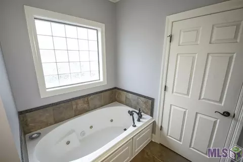 31315 Pebble Dr, Walker, LA 70785 photo 14