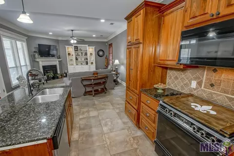 31315 Pebble Dr, Walker, LA 70785 photo 10