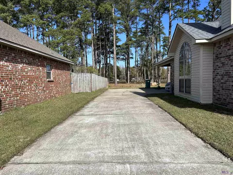 13643 Hope Haven Dr, Walker, LA 70785 photo 3