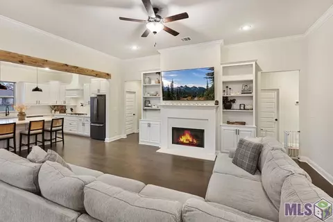 23398 Cypress Cv, Springfield, LA 70462 photo 6