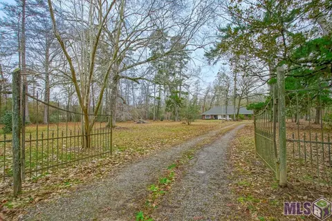 23144 Hoo Shoo Too Rd, Baton Rouge, LA 70817
