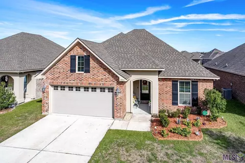 4704 Belle Vue Dr, Addis, LA 70710