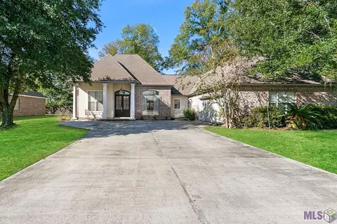 44223 Forbes Farms Dr, Hammond, LA 70403