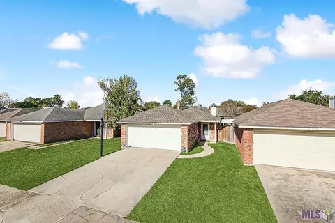 15557 Springwood Ave, Baton Rouge, LA 70817