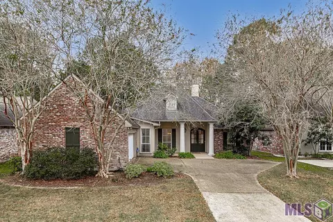 631 Highland Knoll Ct, Baton Rouge, LA 70810