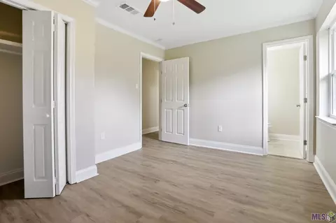 910 Southwest Dr, Baker, LA 70714 photo 11