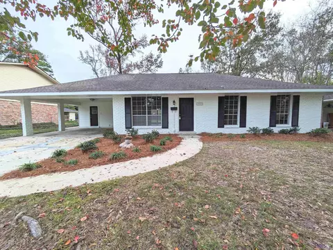 10556 Shermoor Dr, Baton Rouge, LA 70815