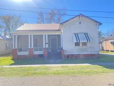 54935 Latino St, White Castle, LA 70788