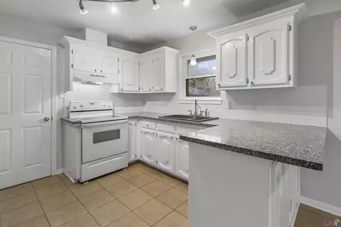 26817 Pen Dr, Walker, LA 70785 photo 5