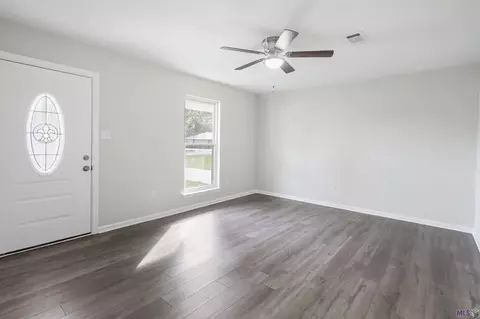 26817 Pen Dr, Walker, LA 70785 photo 3