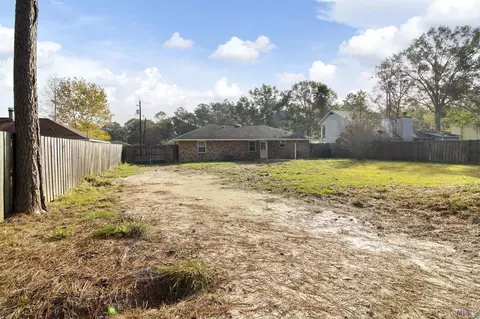 26817 Pen Dr, Walker, LA 70785 photo 13