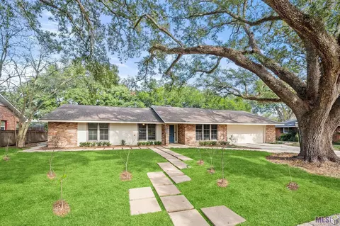 4887 Sweetbriar St, Baton Rouge, LA 70808