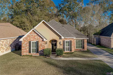 10134 Breeden Dr, Baton Rouge, LA 70811