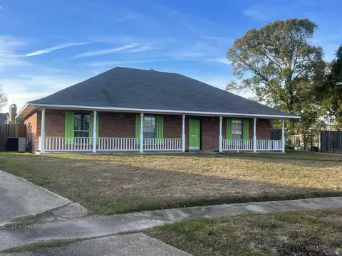 2212 Bernwood Dr, Baton Rouge, LA 70816