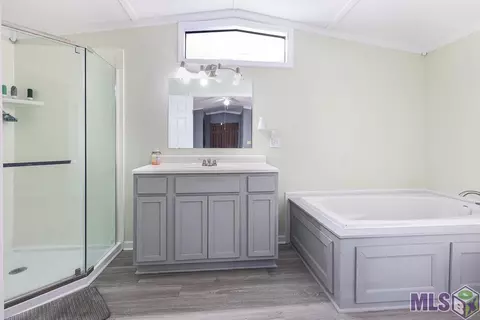 29490 Fletcher Ln, Walker, LA 70785 photo 8