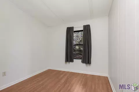 29490 Fletcher Ln, Walker, LA 70785 photo 9