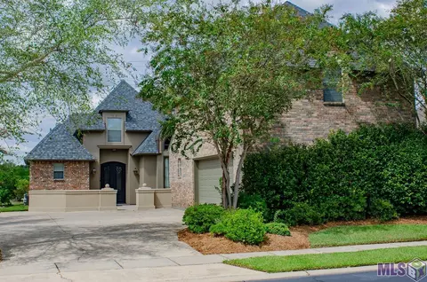 8682 Foxfield Dr, Baton Rouge, LA 70809