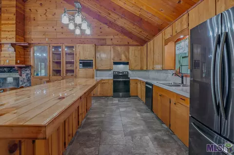 14392 Pine Park Dr, Walker, LA 70785 photo 9