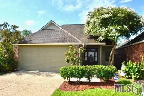 10124 Hyde Park, Baton Rouge, LA 70816