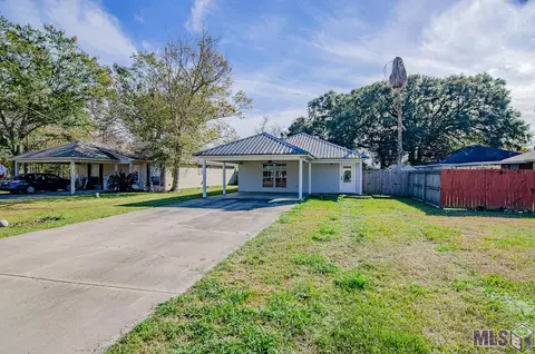 40189 Barbara Rd, Prairieville, LA 70769