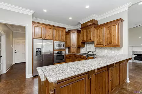 31115 Green Leaf Dr, Walker, LA 70785 photo 7