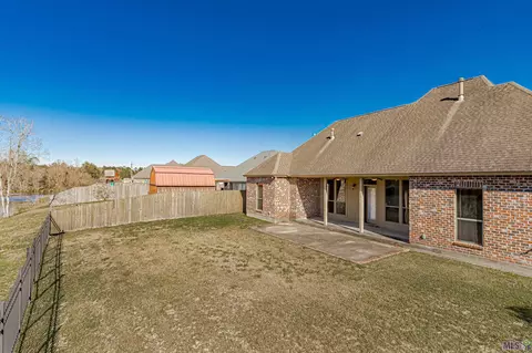 31115 Green Leaf Dr, Walker, LA 70785 photo 5