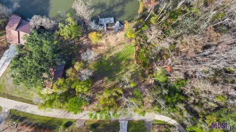 20765 Riverside Rd, Springfield, LA 70462 photo 1