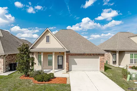 17644 Waterloo Dr, Baton Rouge, LA 70817