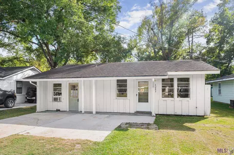 4082 Nelson St, Zachary, LA 70791
