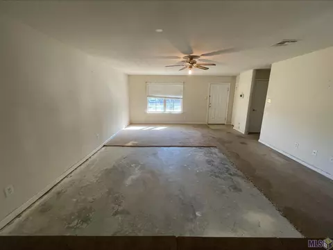 26237 Bobby Gill Rd, Denham Springs, LA 70726 photo 5