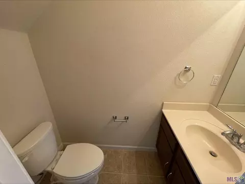 26237 Bobby Gill Rd, Denham Springs, LA 70726 photo 6