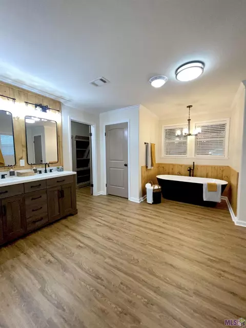 20467 Carpenter Rd, Springfield, LA 70462 photo 13