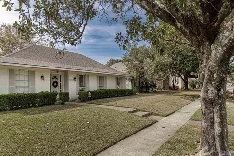 2250 Myrtle Ave, Baton Rouge, LA 70806
