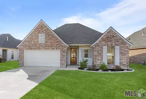 10481 Highland Lakes Dr, Denham Springs, LA 70726