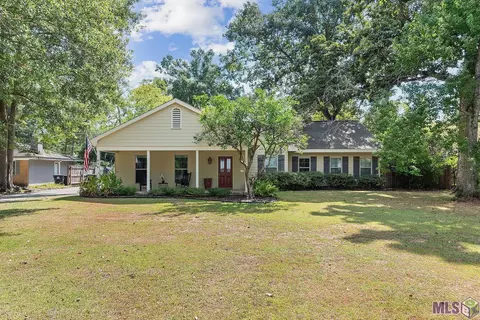 656 Magnolia Wood Ave, Baton Rouge, LA 70808