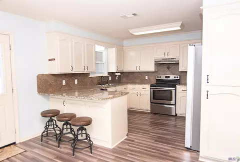 40356 Sycamore Ave, Gonzales, LA 70737