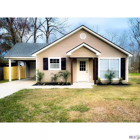 7364 Walker St, Sorrento, LA 70778