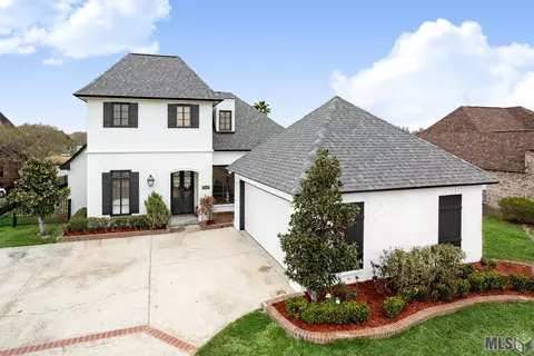 43086 Dock Side Ct, Prairieville, LA 70769