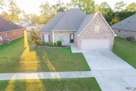 5255 Knight Dr, Zachary, LA 70791