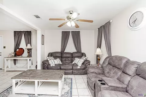 404 Cypress Dr, Baker, LA 70714 photo 6