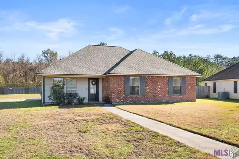 33712 Crosscreek Dr, Walker, LA 70785
