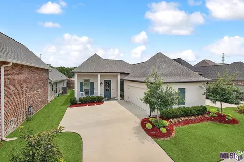 529 Longspur Ln, Baton Rouge, LA 70810