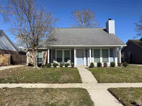 13353 Parwood Ave, Baton Rouge, LA 70816