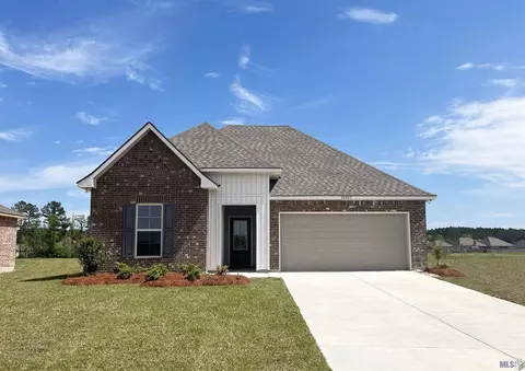 26063 Purdy Ave, Denham Springs, LA 70726