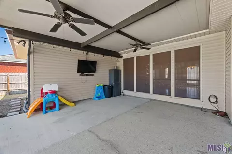 34091 Spring Lake Dr, Walker, LA 70785 photo 17