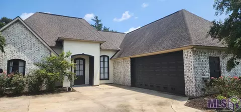 3984 Shady Ridge Dr, Zachary, LA 70791