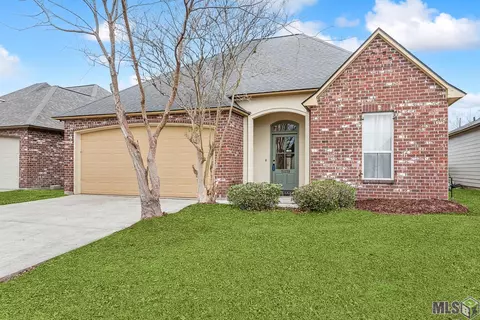 15039 Beautyberry Ave, Baton Rouge, LA 70817