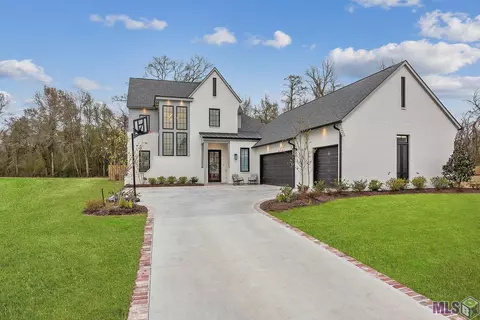 2217 Thomas Boyd Dr, Baton Rouge, LA 70810